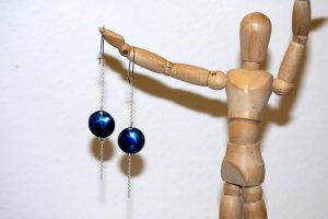 Bubbles Blue Chain Earing Phaedra Gunn Artist at Ryazanoff Gallery